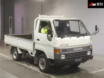 Toyota HIACE TRUCK