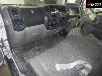 Nissan ATLAS
