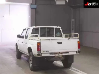 Nissan DATSUN PICKUP
