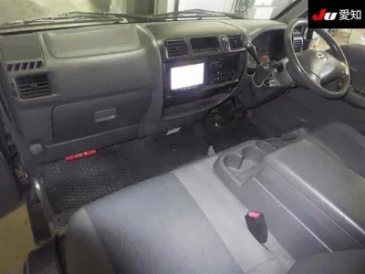 Mazda BONGO VAN