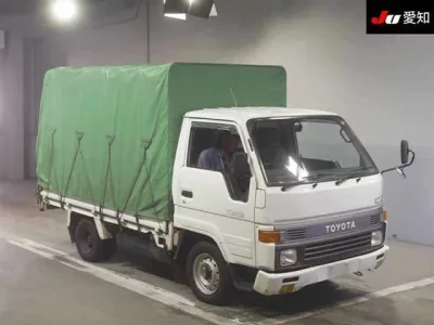 Toyota HIACE TRUCK