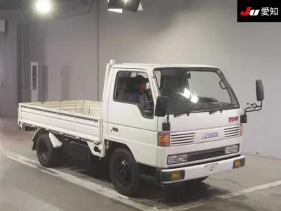 Mazda TITAN