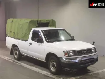 Nissan DATSUN PICKUP