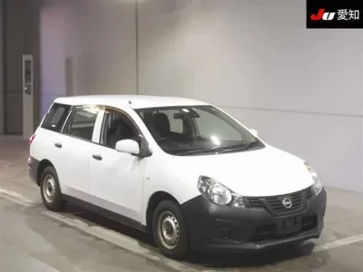Nissan AD