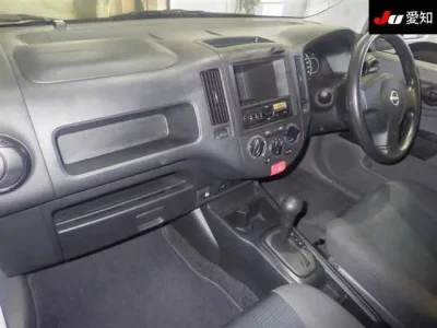 Nissan AD