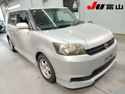 Toyota COROLLA RUMION