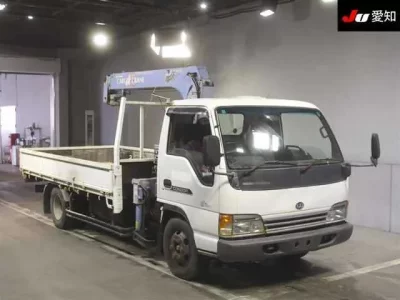 Nissan TRUCK