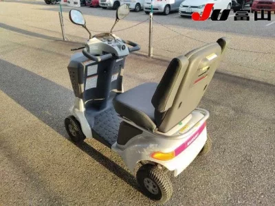 Suzuki SENIOCAR