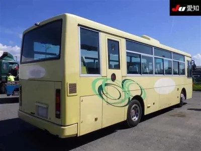 Nissan BUS