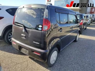 Suzuki MRWAGON