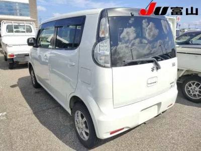 Suzuki MRWAGON