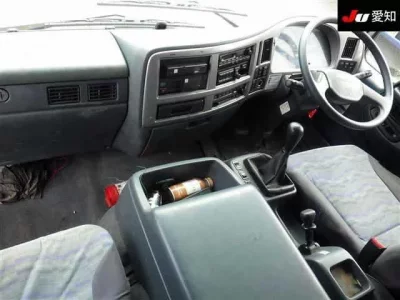 Nissan CONDOR