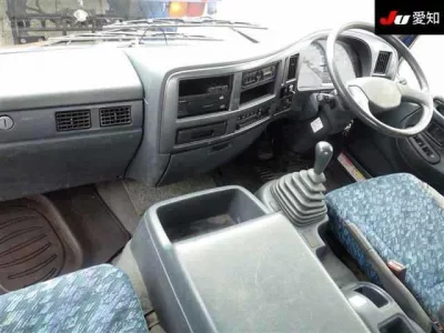 Nissan CONDOR