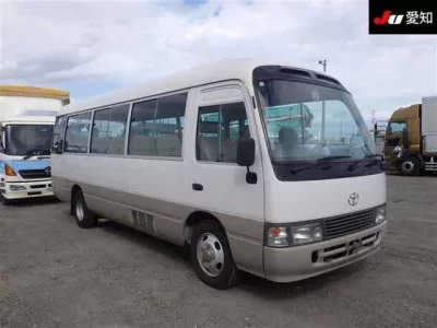Toyota COASTER