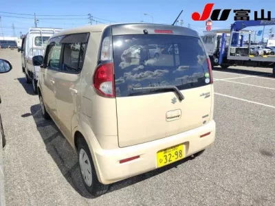 Suzuki MRWAGON