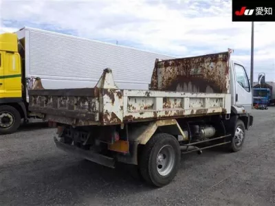 Mitsubishi FUSO FIGHTER