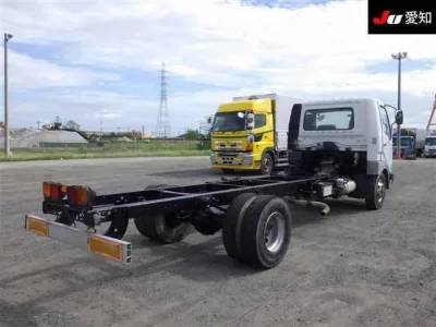 Mitsubishi FUSO FIGHTER