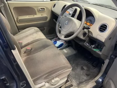Suzuki MRWAGON