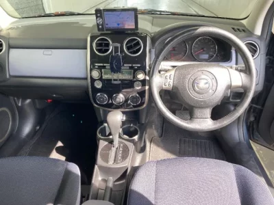 Mazda VERISA