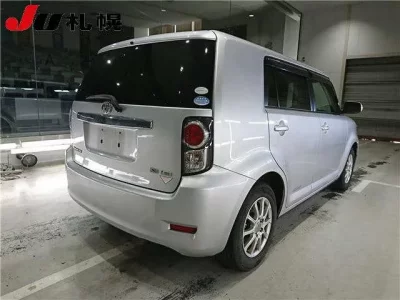 Toyota COROLLA RUMION