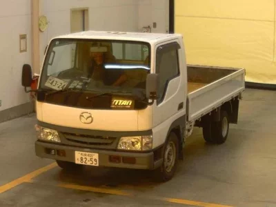 Mazda TITAN