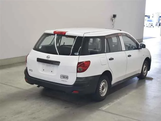 Nissan AD
