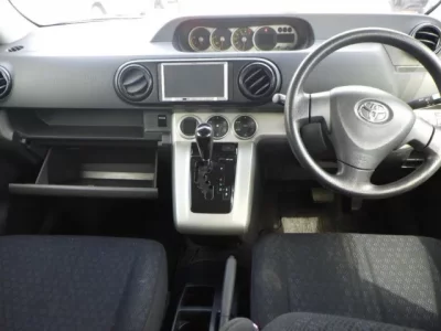 Toyota COROLLA RUMION