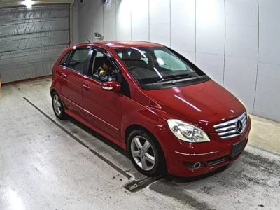 Mercedes-Benz B CLASS