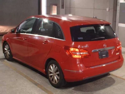 Mercedes-Benz B CLASS