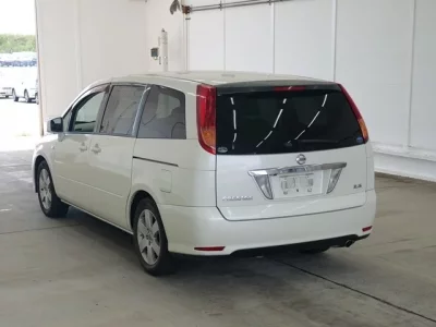 Nissan PRESAGE