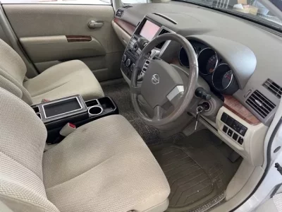 Nissan PRESAGE