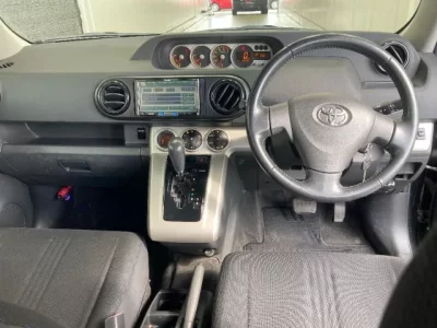 Toyota COROLLA RUMION