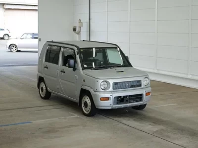 Daihatsu NAKED