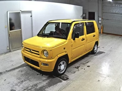 Daihatsu NAKED