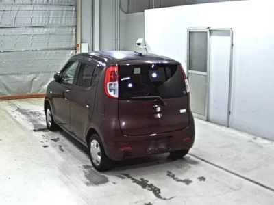 Suzuki MRWAGON