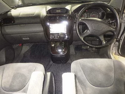 Mitsubishi CHARIOT GRANDIS