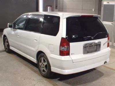 Mitsubishi CHARIOT GRANDIS