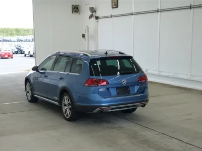 Volkswagen GOLF ALLTRACK