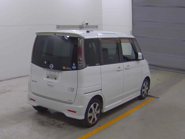 Nissan ROOX