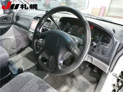 Mitsubishi DELICA