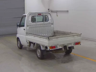 Nissan CLIPPER TRUCK