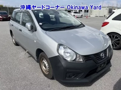 Nissan AD