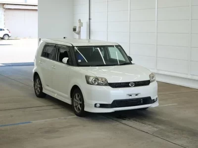 Toyota COROLLA RUMION