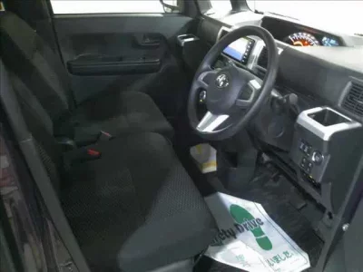 Toyota PIXIS MEGA