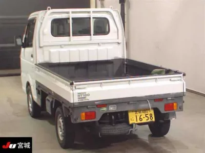 Nissan CLIPPER TRUCK