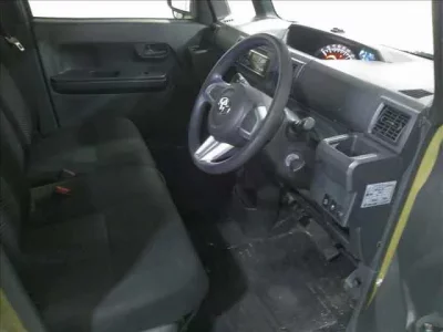 Toyota PIXIS MEGA
