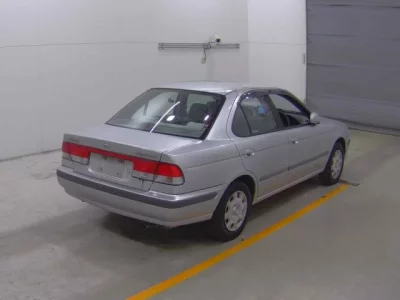 Nissan SUNNY