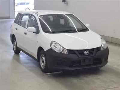 Nissan AD