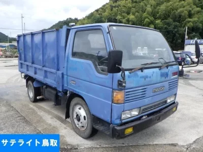 Mazda TITAN