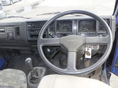 Mazda TITAN